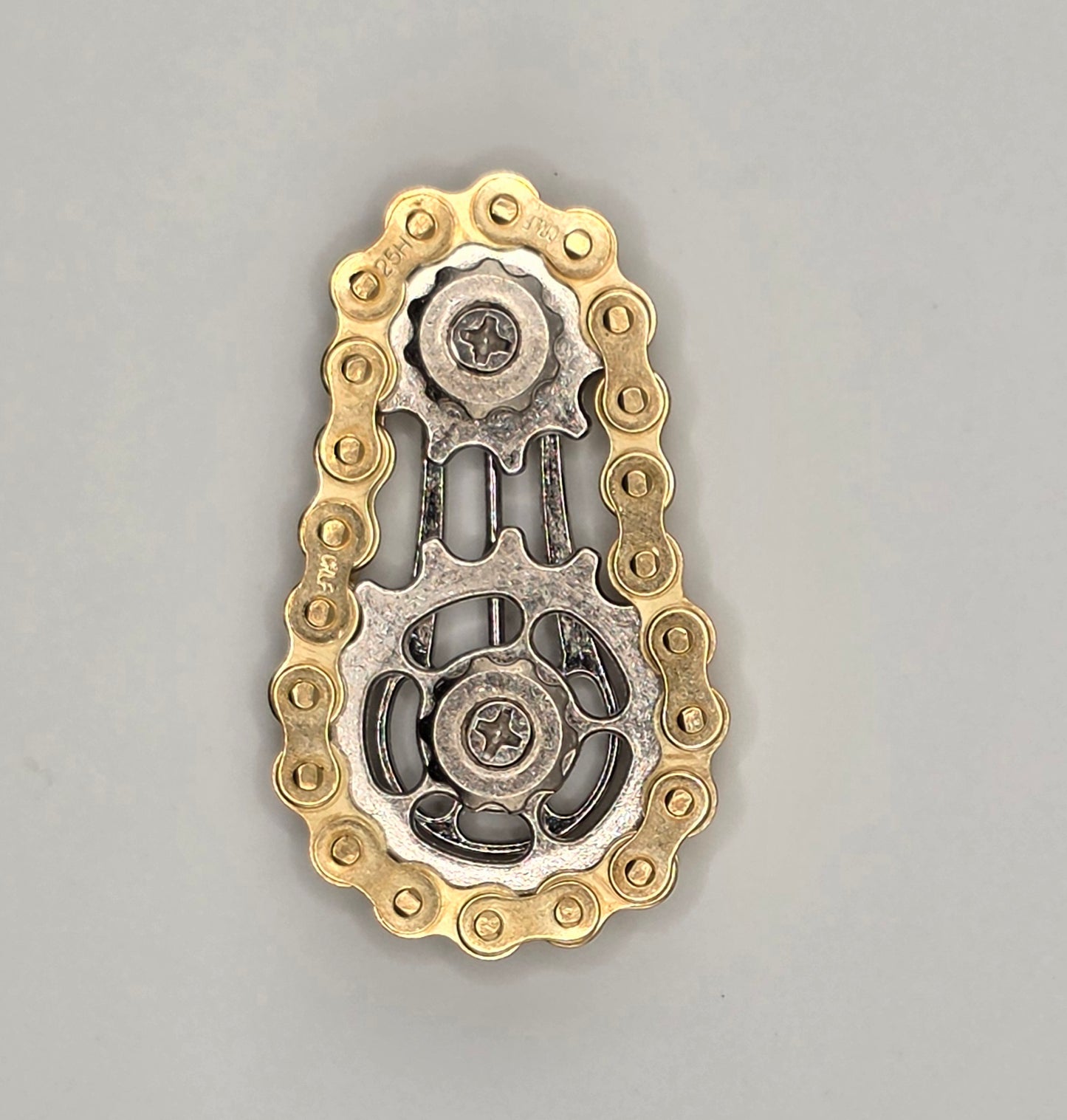 Gear Chain Fidget Spinner – Industrial Metal Desk Toy (Australia)