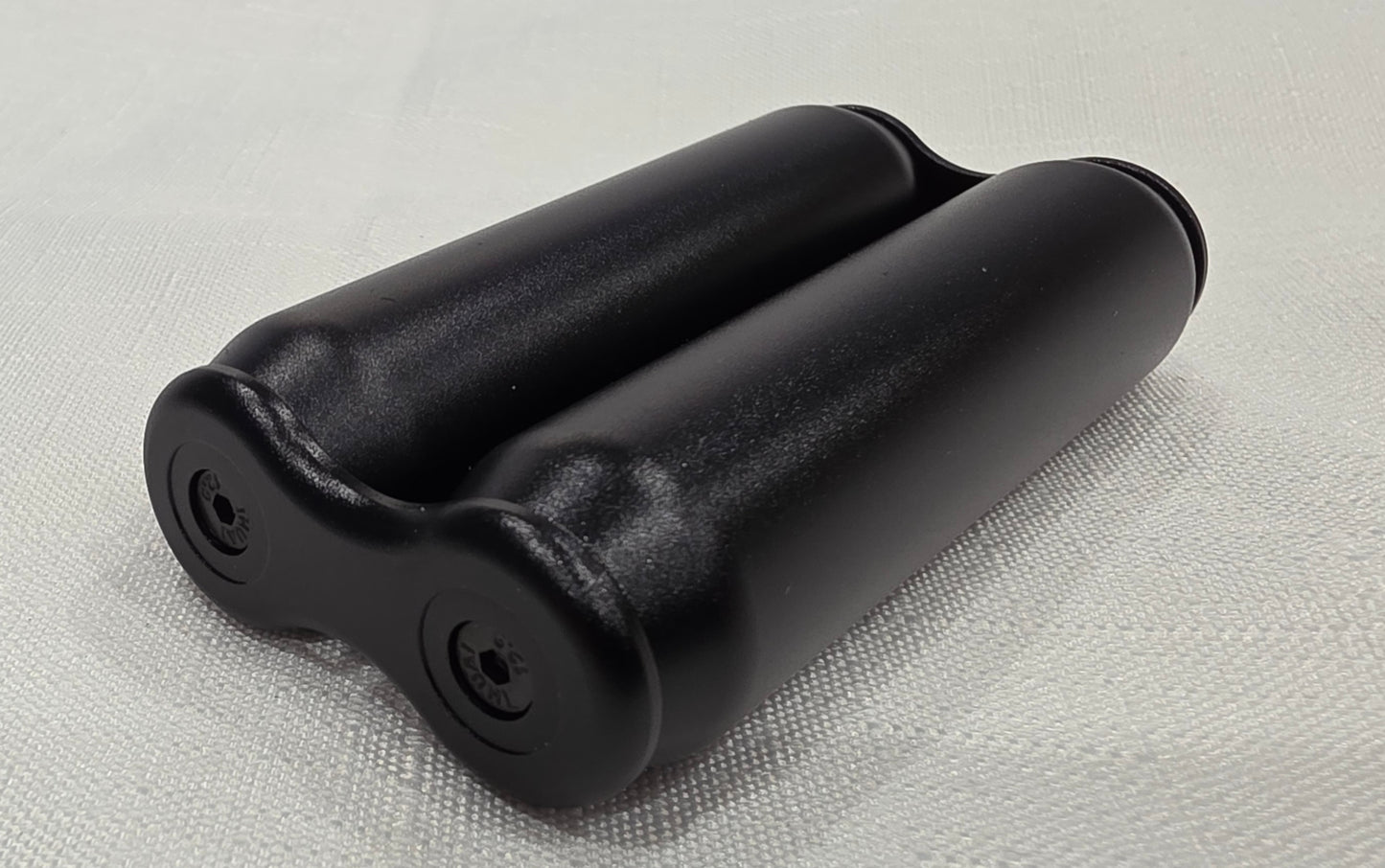 Infinity Double Hand Roller